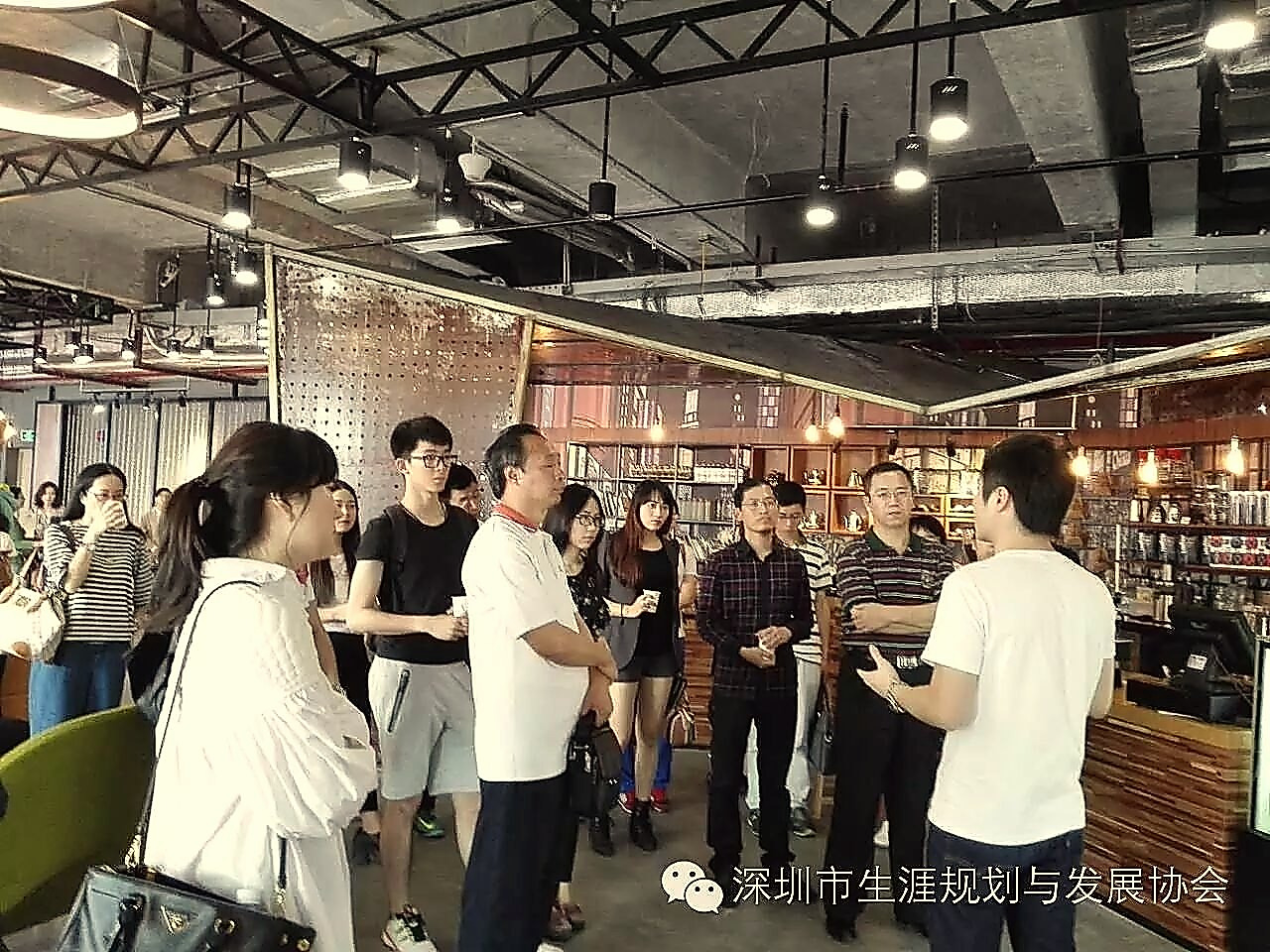 参访阿基米创业空间